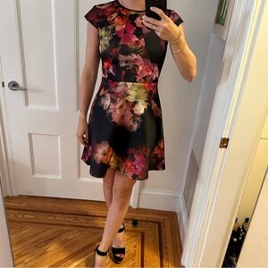Ted Baker floral cap sleeve dress (unworn)